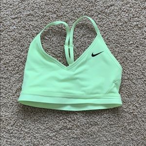 sports bra